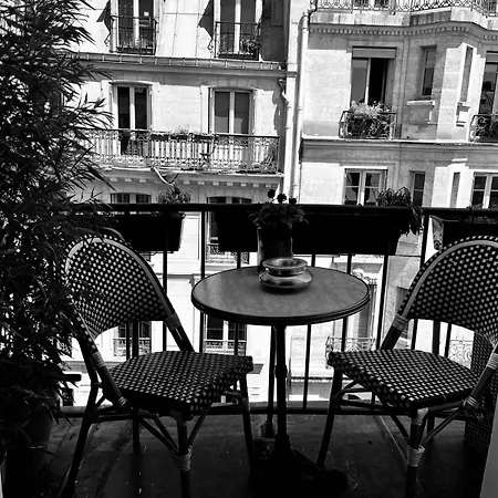 Vue Moulin Rouge Apartamento